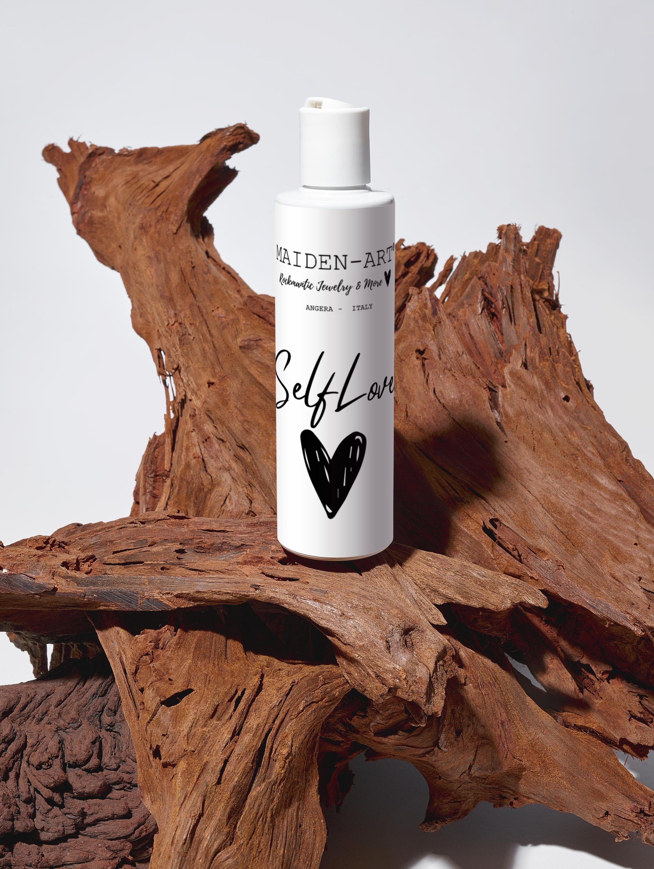 Lotion Tonique Hydratante Radiant Revival – Eau de Rose & Acide Hyaluronique