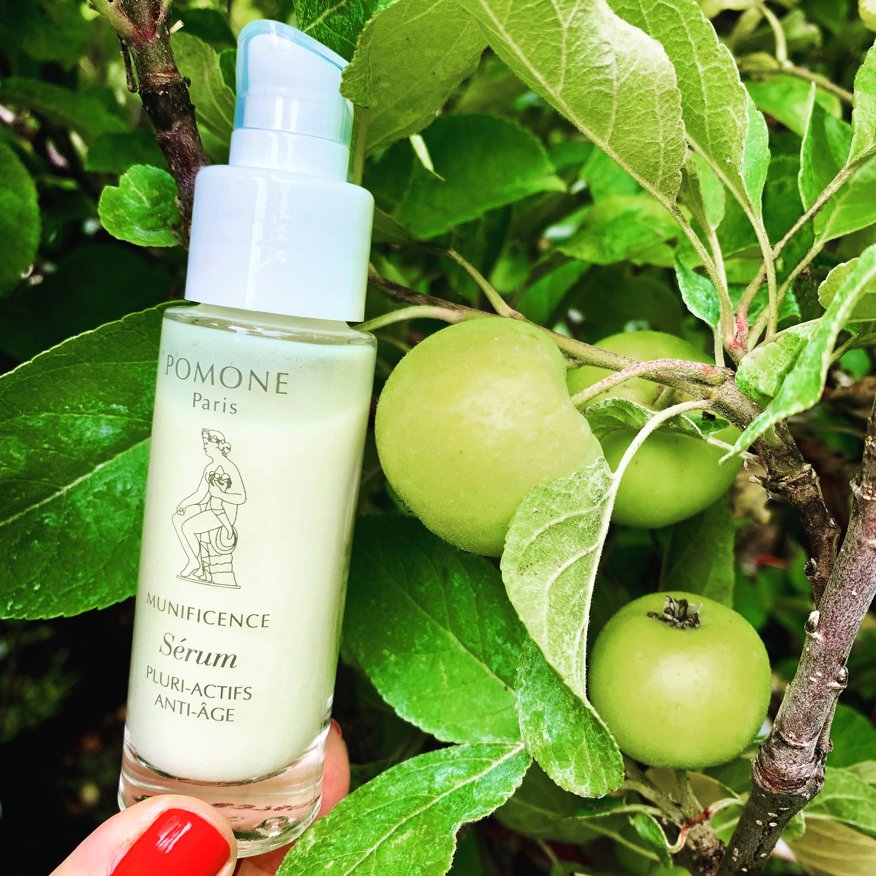 Sérum Anti-Âge Pluri-Actifs à la Pomme – POMONE Paris